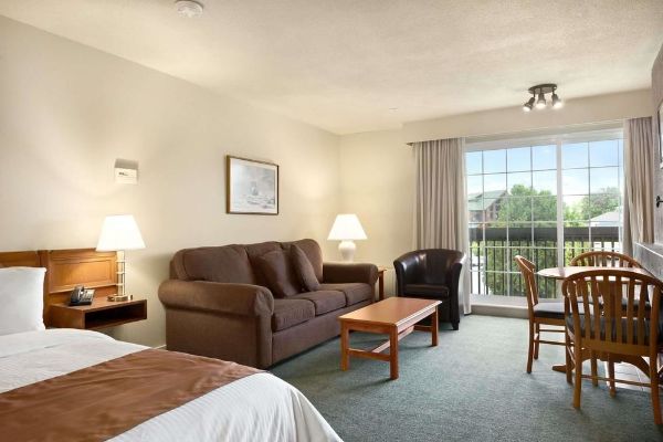 Knights Inn Lagoon Harbour Resort & Hotel (Provinz Ontario)